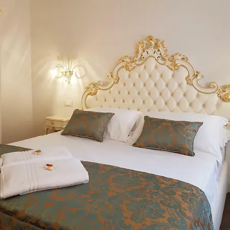 Ca' Vittoria Boutique House Apartsuite