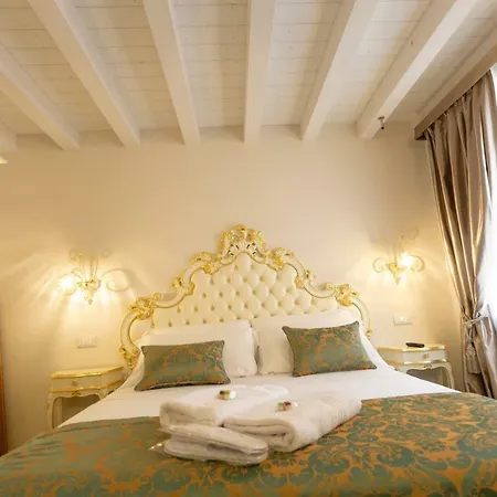 Ca' Vittoria Boutique House Apartsuite *